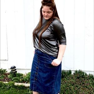 Modest Button Detail Denim Skirt